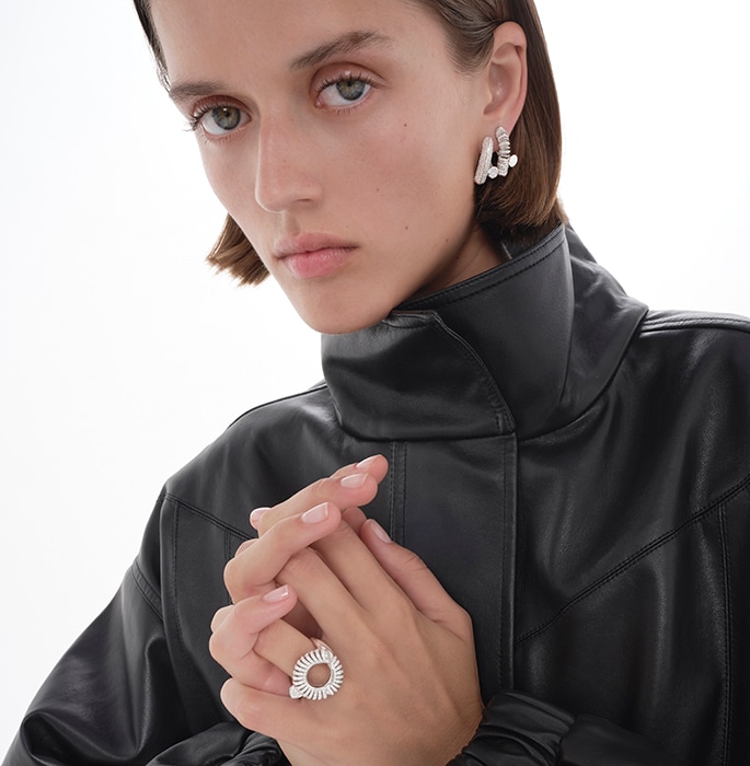 Shop the Tabayer Oera Ribbed Edition Collection