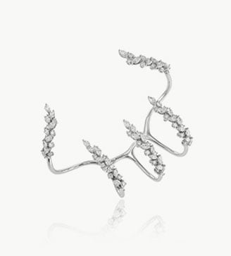 Image of Yeprem Claw Ring in Diamond